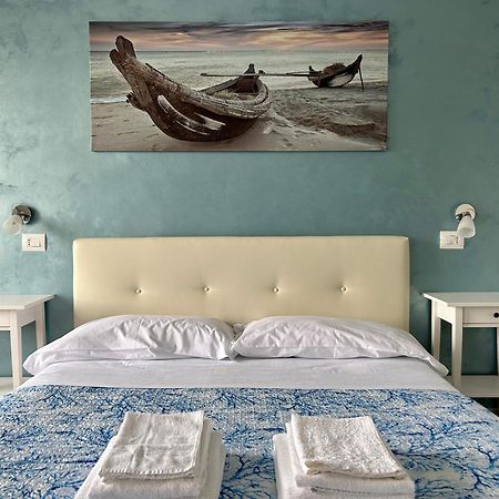 Fezzano / Portovenere Stilish Double Rooms With Sea View, Balcony Or Small Courtyard Kültér fotó